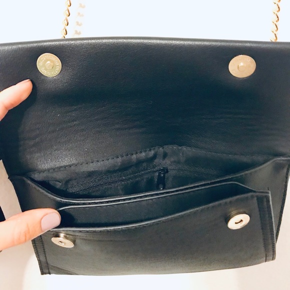 Black Wristlet / Crossbody purse with pearl studs - Picture 2 of 3